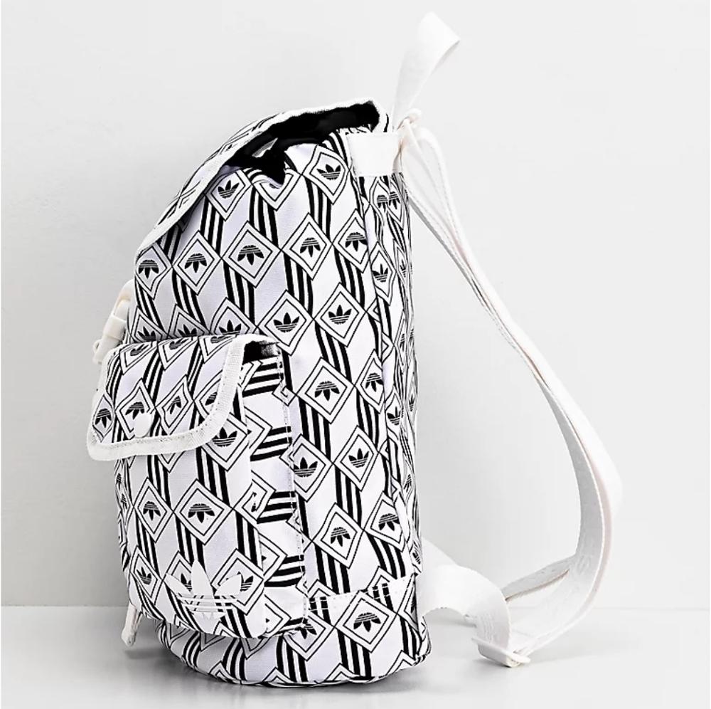 Adidas Backpack - Picture 3 of 5